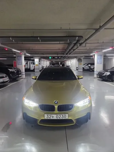 BMW M4 · 2016 год