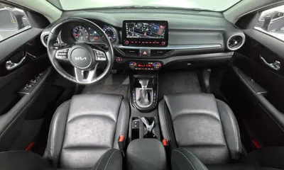 Kia K3 2022, 54781 км, за 12555.31 USD - фото 7