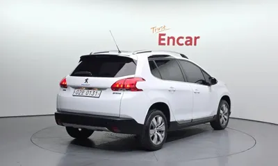 Peugeot 2008 2016, 75526 км, за 4561.08 USD