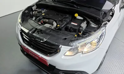 Peugeot 2008 2016, 75526 км, за 4561.08 USD - фото 6