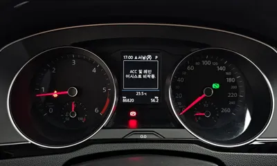 Volkswagen Passat 2018, 86820 км, за 10831.04 USD - фото 8