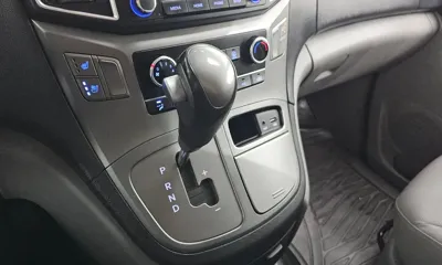 Hyundai Starex 2021, 36661 км, за 12508.15 USD - фото 9