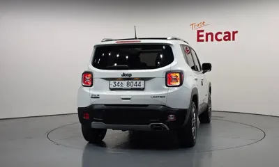 Jeep Renegade 2018, 47656 км, за 10233.69 USD