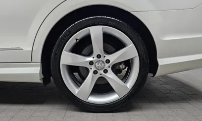 Mercedes-Benz C-Class 2012, 62582 км, за 6937.56 USD