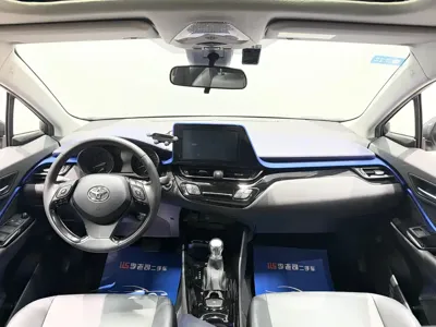 Toyota C-HR 2021, 14000 км, за 10299.98 USD - фото 8