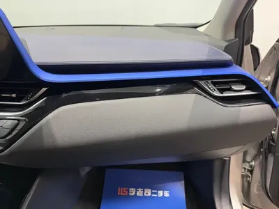 Toyota C-HR 2021, 14000 км, за 10299.98 USD - фото 23