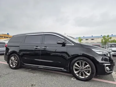 Kia Canival 2015, 148860 км, за 6825.71 USD