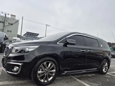 Kia Canival 2015, 148860 км, за 6825.71 USD