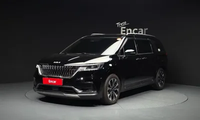 Kia Canival · 2023 год