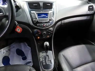 Hyundai Accent 2016, 139159 км, за 3675.99 USD - фото 11