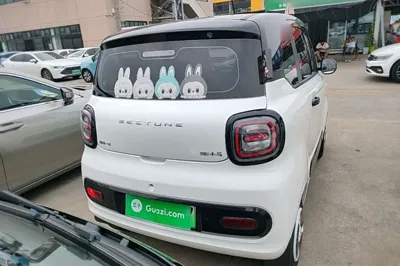 Bestune Pony 2025, 13500 км, за 5929 USD