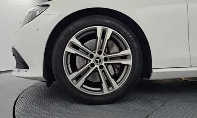 Mercedes-Benz E-Class 2022, 26414 км, за 27283.96 USD