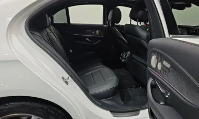Mercedes-Benz E-Class 2022, 26414 км, за 27283.96 USD - фото 11