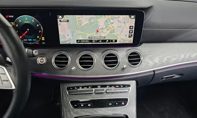 Mercedes-Benz E-Class 2022, 26414 км, за 27283.96 USD - фото 14