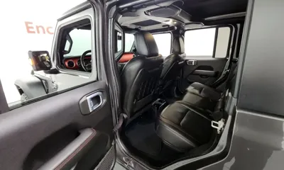 Jeep Gladiator 2021, 24526 км, за 29746.19 USD - фото 12