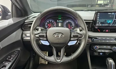 Hyundai Veloster 2021, 96959 км, за 11400.66 USD - фото 13