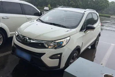 BYD Yuan · 2016 год