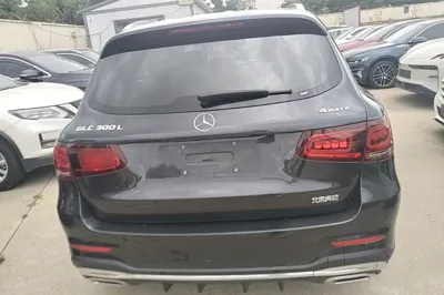 Mercedes-Benz GLC 2022, 58100 км, за 31771 USD
