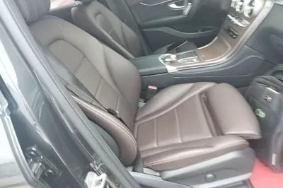 Mercedes-Benz GLC 2022, 58100 км, за 31771 USD - фото 25