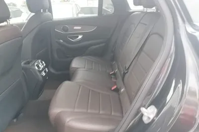 Mercedes-Benz GLC 2022, 58100 км, за 31771 USD - фото 26
