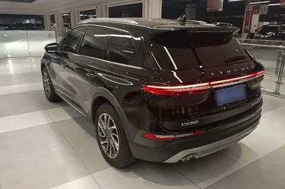 Lincoln Corsair 2022, 52100 км, за 18538 USD