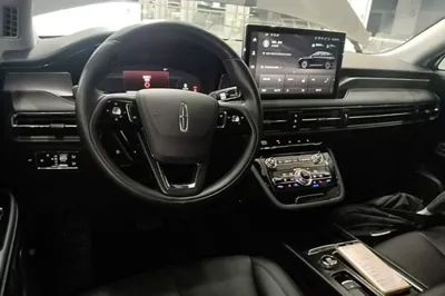 Lincoln Corsair 2022, 52100 км, за 18538 USD - фото 12