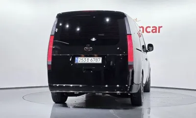 Hyundai Staria 2022, 20123 км, за 22053.1 USD
