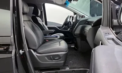Hyundai Staria 2022, 20123 км, за 22053.1 USD - фото 10