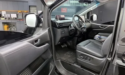 Hyundai Staria 2022, 20123 км, за 22053.1 USD - фото 11