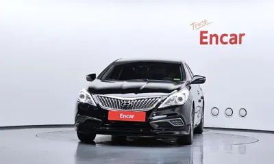 Hyundai Grandeur 2015, 164379 км, за 4588.42 USD