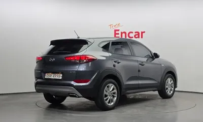 Hyundai Tucson 2018, 46686 км, за 8385.88 USD