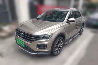 Volkswagen T-Roc · 2018 год