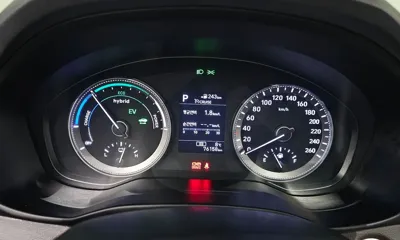 Hyundai Grandeur 2018, 76158 км, за 13082.26 USD - фото 8