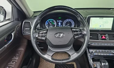 Hyundai Grandeur 2018, 76158 км, за 13082.26 USD - фото 13