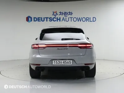 Porsche Macan 2021, 45570 км, за 46840.42 USD