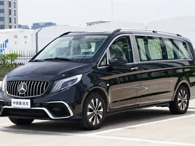 Mercedes-Benz V-Class · 2022 год