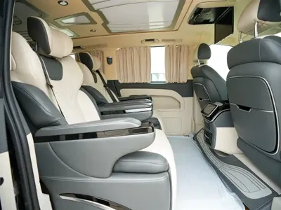 Mercedes-Benz V-Class 2022, 50000 км, за 32385.89 USD - фото 10