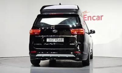 Kia Canival 2019, 108747 км, за 13653.67 USD