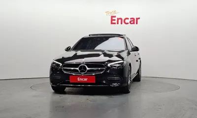 Mercedes-Benz C-Class 2023, 38651 км, за 24777 USD