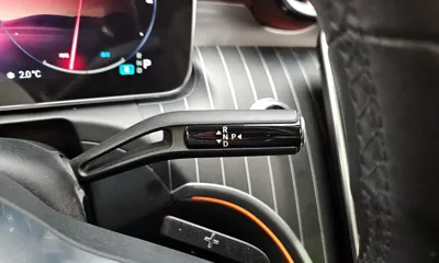 Mercedes-Benz C-Class 2023, 38651 км, за 24777 USD - фото 9