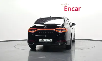 Hyundai Grandeur 2018, 199769 км, за 5472.32 USD