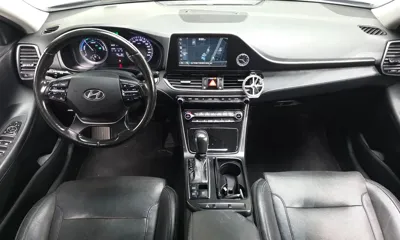 Hyundai Grandeur 2018, 199769 км, за 5472.32 USD - фото 7