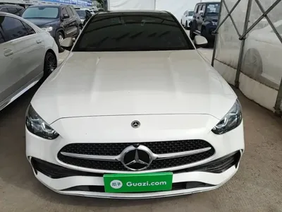 Mercedes-Benz C-Class 2024, 27100 км, за 28198.55 USD