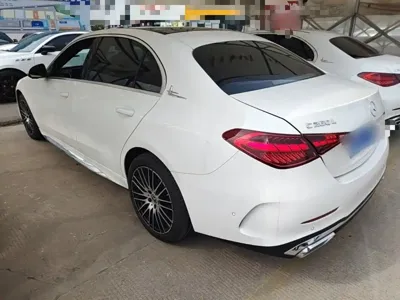 Mercedes-Benz C-Class 2024, 27100 км, за 28198.55 USD