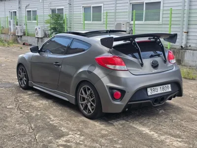 Hyundai Veloster 2013, 175855 км, за 2953.92 USD
