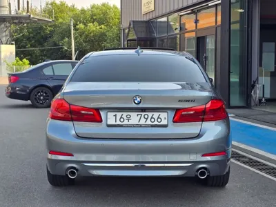 BMW 5-Series 2019, 72000 км, за 14071.67 USD