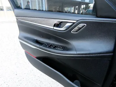 Hyundai Grandeur 2018, 98054 км, за 8001.84 USD - фото 11