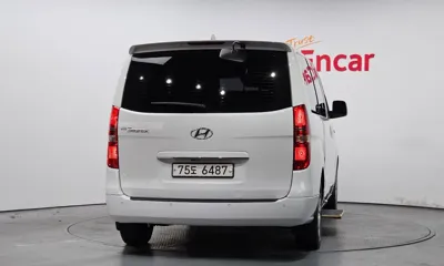 Hyundai Starex 2019, 96629 км, за 11251.65 USD