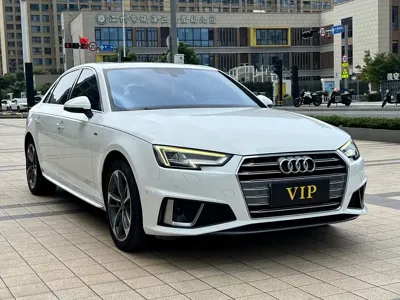 Audi A4L 2019, 110000 км, за 12966.37 USD