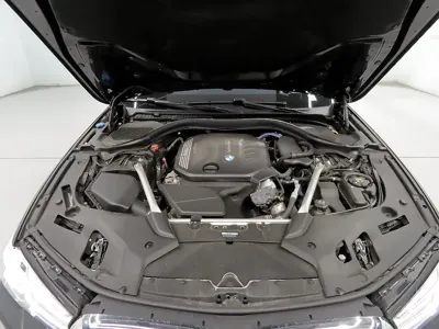 BMW 5-Series 2022, 67169 км, за 27502.78 USD - фото 6